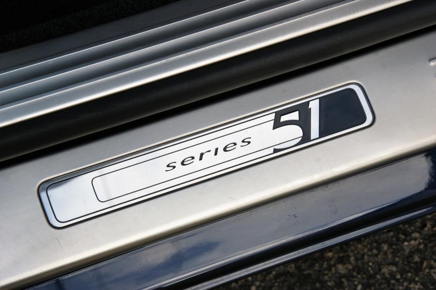 Логотип Bentley Continental GT Series 51 2010 года  (фото 45 из 67)